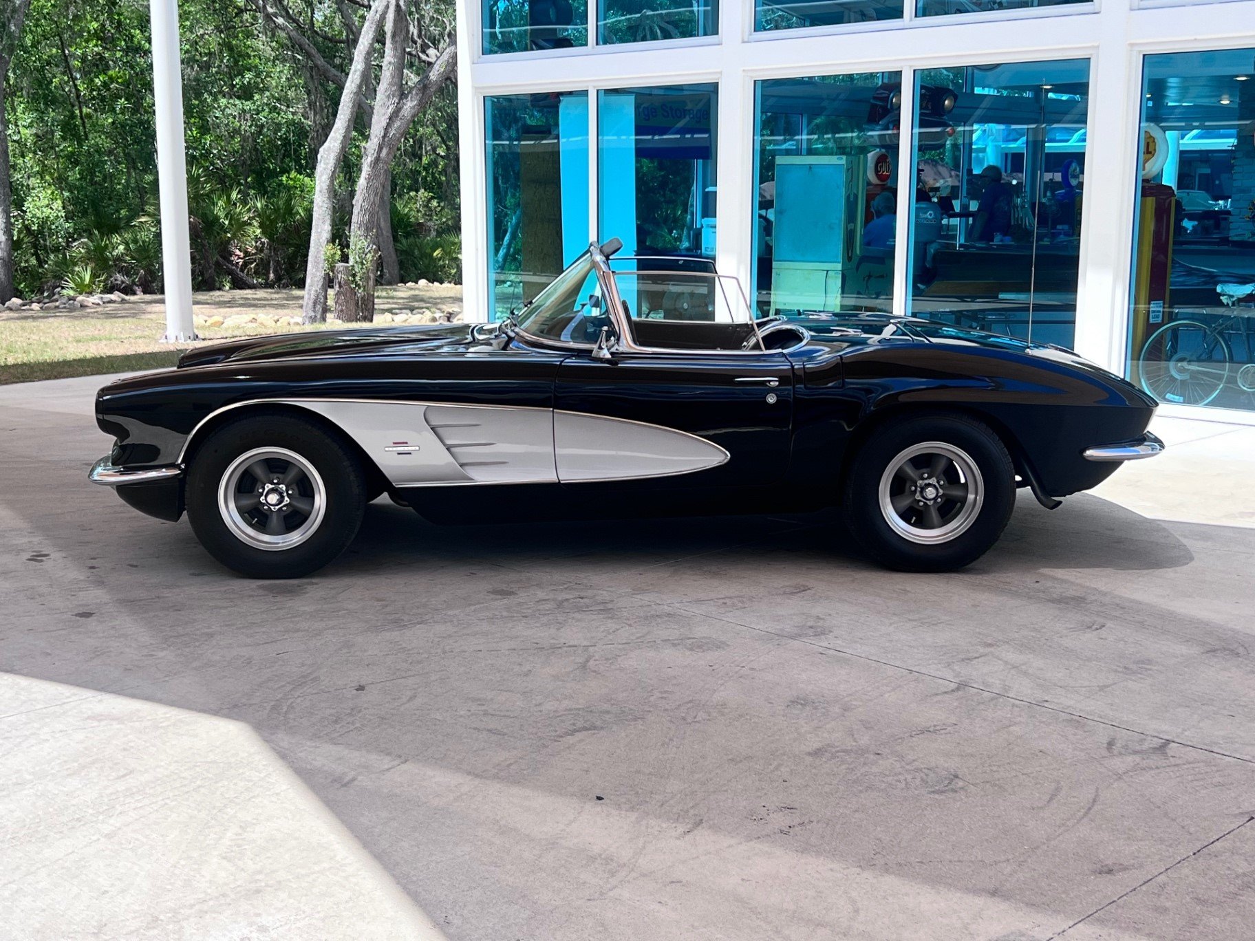 1961 Chevrolet Corvette